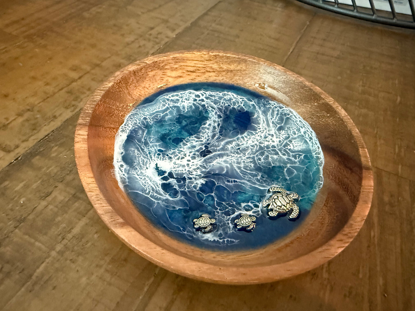Wood ring dish